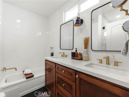 2154 E Wellington  , Santa Ana, CA