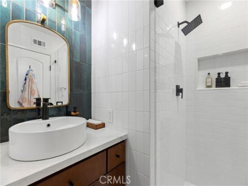2154 E Wellington  , Santa Ana, CA