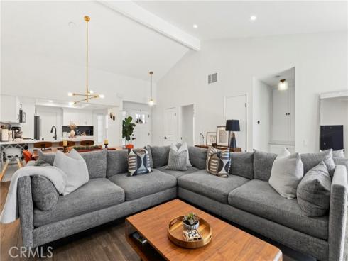 2154 E Wellington  , Santa Ana, CA