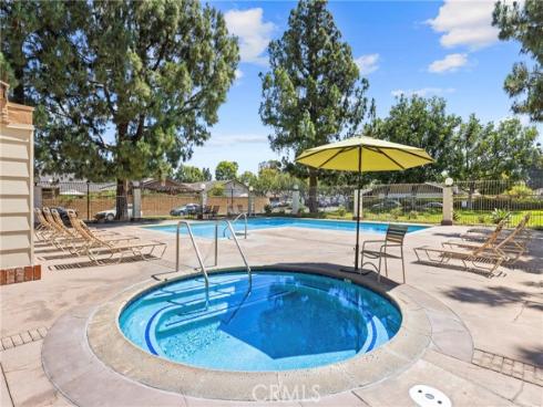 2154 E Wellington  , Santa Ana, CA