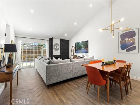 2154 E Wellington  , Santa Ana, CA