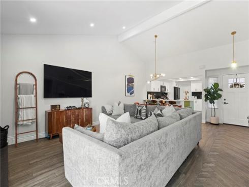 2154 E Wellington  , Santa Ana, CA