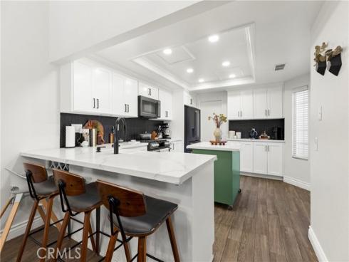 2154 E Wellington  , Santa Ana, CA