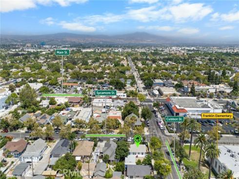 836 South Sycamore Street , Santa Ana, CA