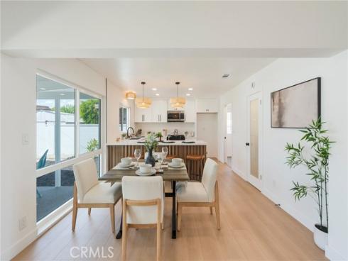 1018 N Wright , Santa Ana, CA