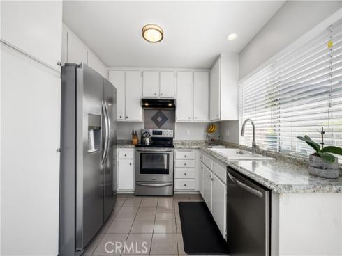450  Carriage  D , Santa Ana, CA