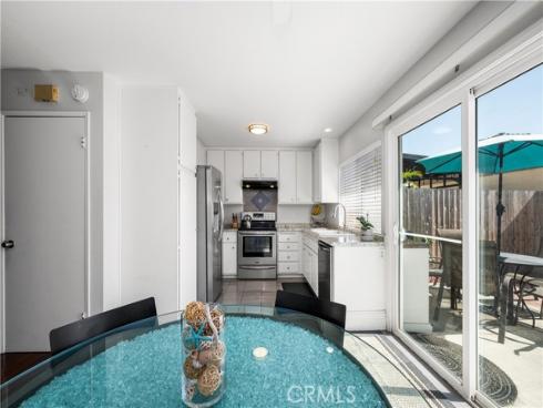 450  Carriage  D , Santa Ana, CA