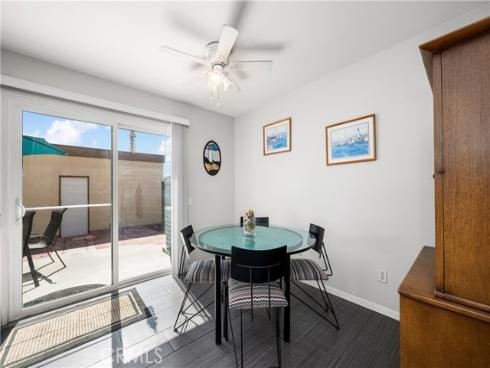 450  Carriage  D , Santa Ana, CA