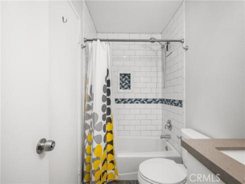 450  Carriage  D , Santa Ana, CA