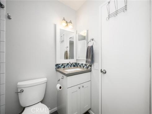 450  Carriage  D , Santa Ana, CA