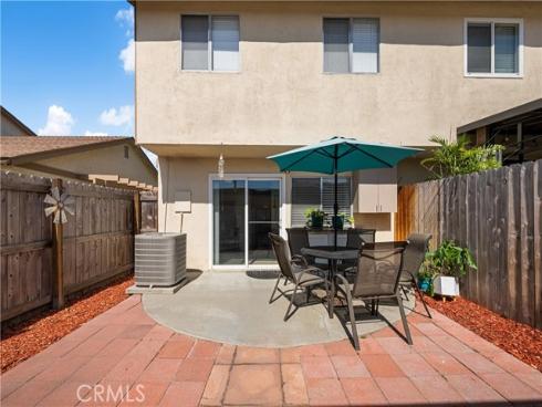 450  Carriage  D , Santa Ana, CA