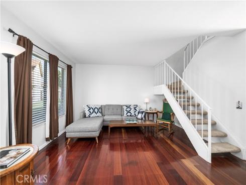 450  Carriage  D , Santa Ana, CA