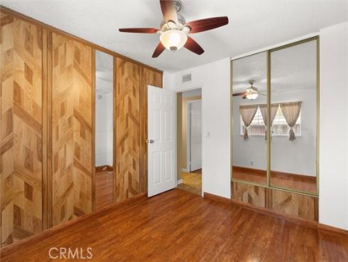 1917 W Flora St  , Santa Ana, CA