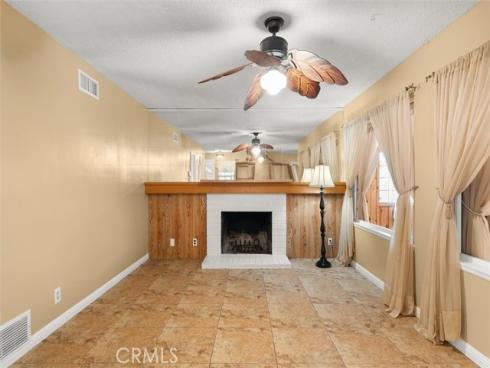 1917 W Flora St  , Santa Ana, CA