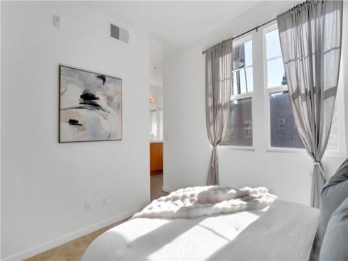 247 E Jeanette , Santa Ana, CA