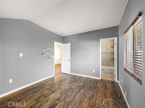 1040 W 3rd , Santa Ana, CA
