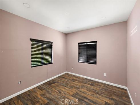 1040 W 3rd , Santa Ana, CA