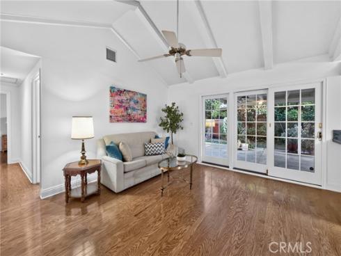 814 E 21st  , Santa Ana, CA