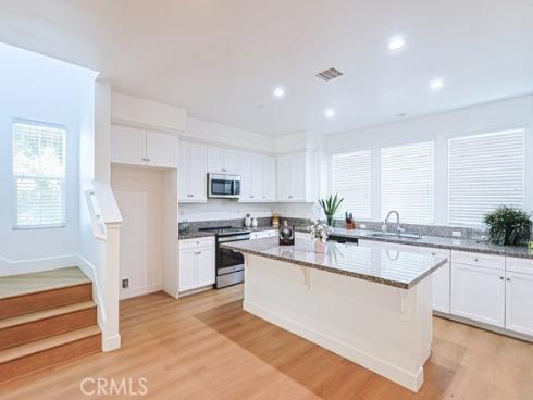 1410 N Harbor 1 , Santa Ana, CA