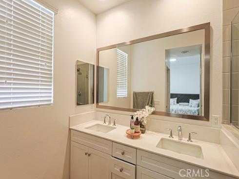 1410 N Harbor 1 , Santa Ana, CA