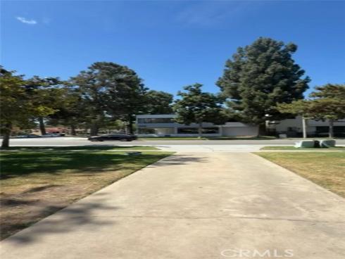 1532 E. 4th
