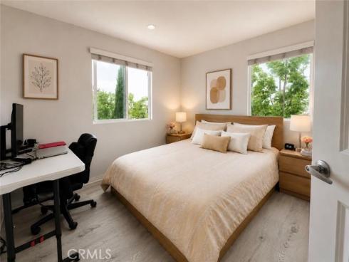 120 S Pacific Ave  34 , Santa Ana, CA