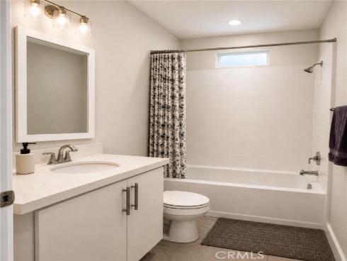 120 S Pacific Ave  34 , Santa Ana, CA
