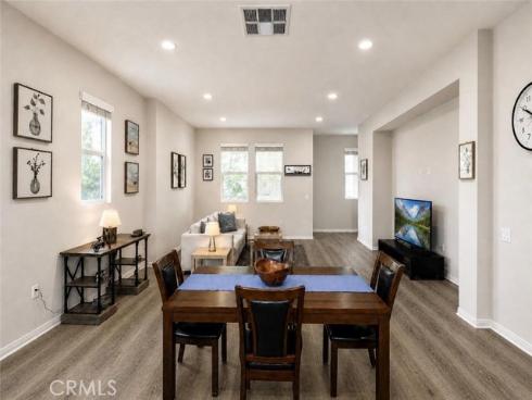 120 S Pacific Ave  34 , Santa Ana, CA