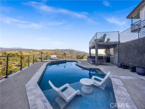 1711 Sirrine , Santa Ana, CA