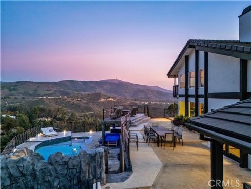 1711 Sirrine , Santa Ana, CA