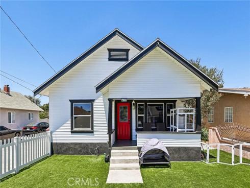 1127 W 5th , Santa Ana, CA