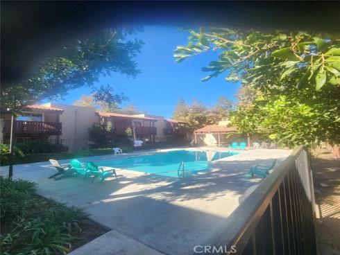 1010 W Macarthur 77 Boulevard, Santa Ana, CA