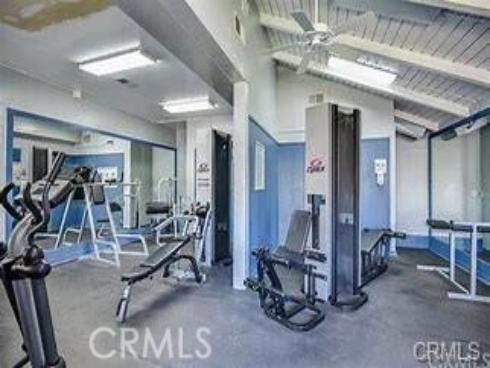 1010 W Macarthur 77 Boulevard, Santa Ana, CA
