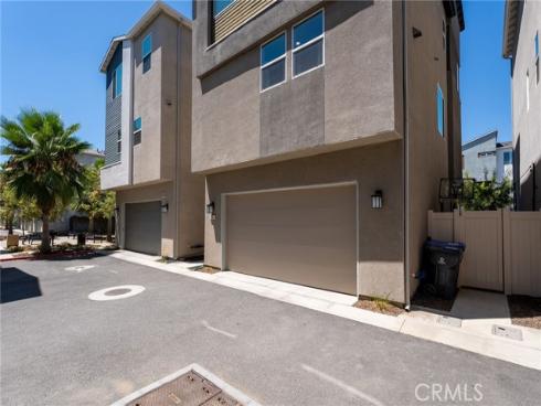 924 E 3rd   Street, Santa Ana, CA