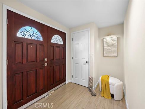 916 E Jonquil , Santa Ana, CA