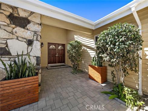 916 E Jonquil , Santa Ana, CA