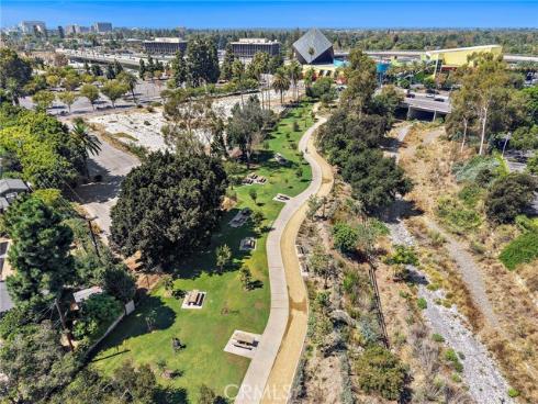 916 E Jonquil , Santa Ana, CA