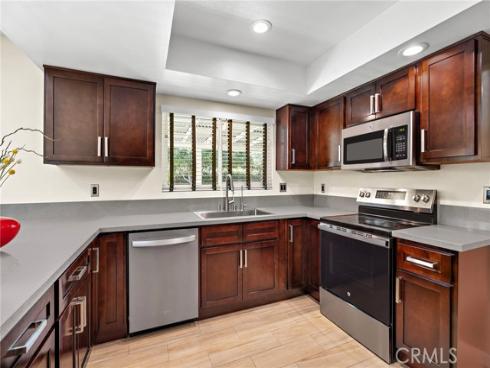 916 E Jonquil , Santa Ana, CA