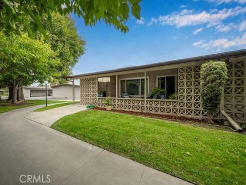 13361  El Dorado  201F  Drive, Seal Beach, CA