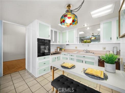 1502  Golden Rain  46J  RoadM-2, Seal Beach, CA