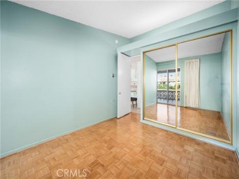1502  Golden Rain  46J  RoadM-2, Seal Beach, CA