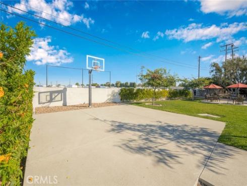 1502  Golden Rain  46J  RoadM-2, Seal Beach, CA