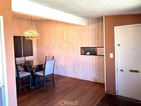 1075 Brookline M9-220E Road, Seal Beach, CA