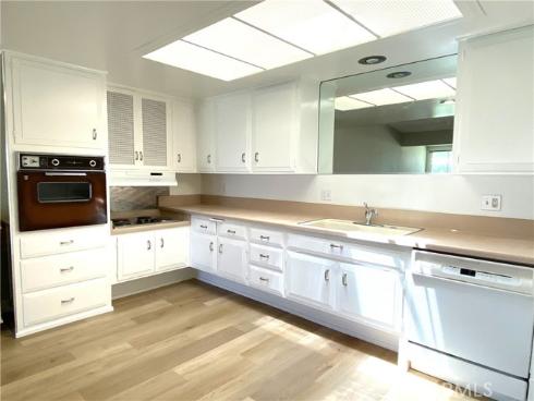 13101  Oak Hills Dr., M9-234j  , Seal Beach, CA