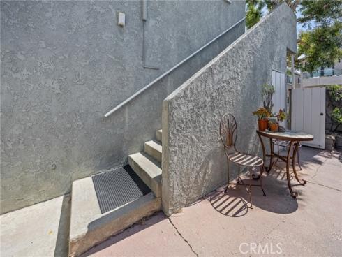 1521  Marine  , Seal Beach, CA