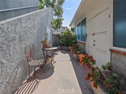 1521  Marine  , Seal Beach, CA