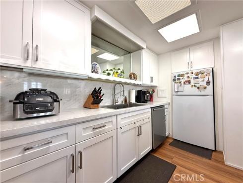 13451  St. Andrews Dr  M5-124L , Seal Beach, CA