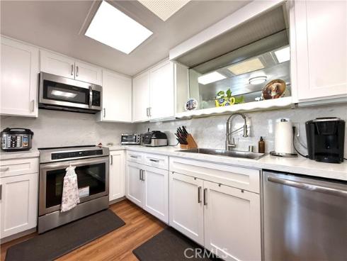 13451  St. Andrews Dr  M5-124L , Seal Beach, CA