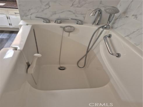 13701 Annandale Dr, 16z 16Z Drive, Seal Beach, CA