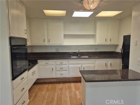 13701 Annandale Dr, 16z 16Z Drive, Seal Beach, CA